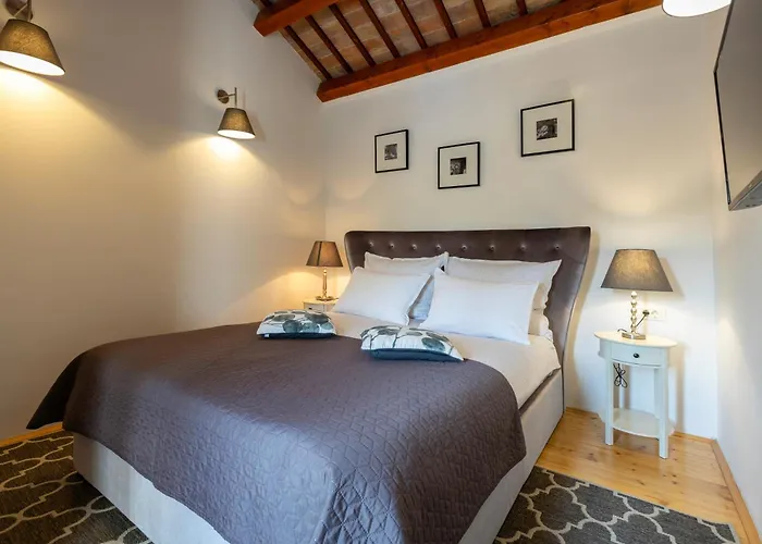 Villa Lulu With Heated Pool, Sauna & Hot Tub