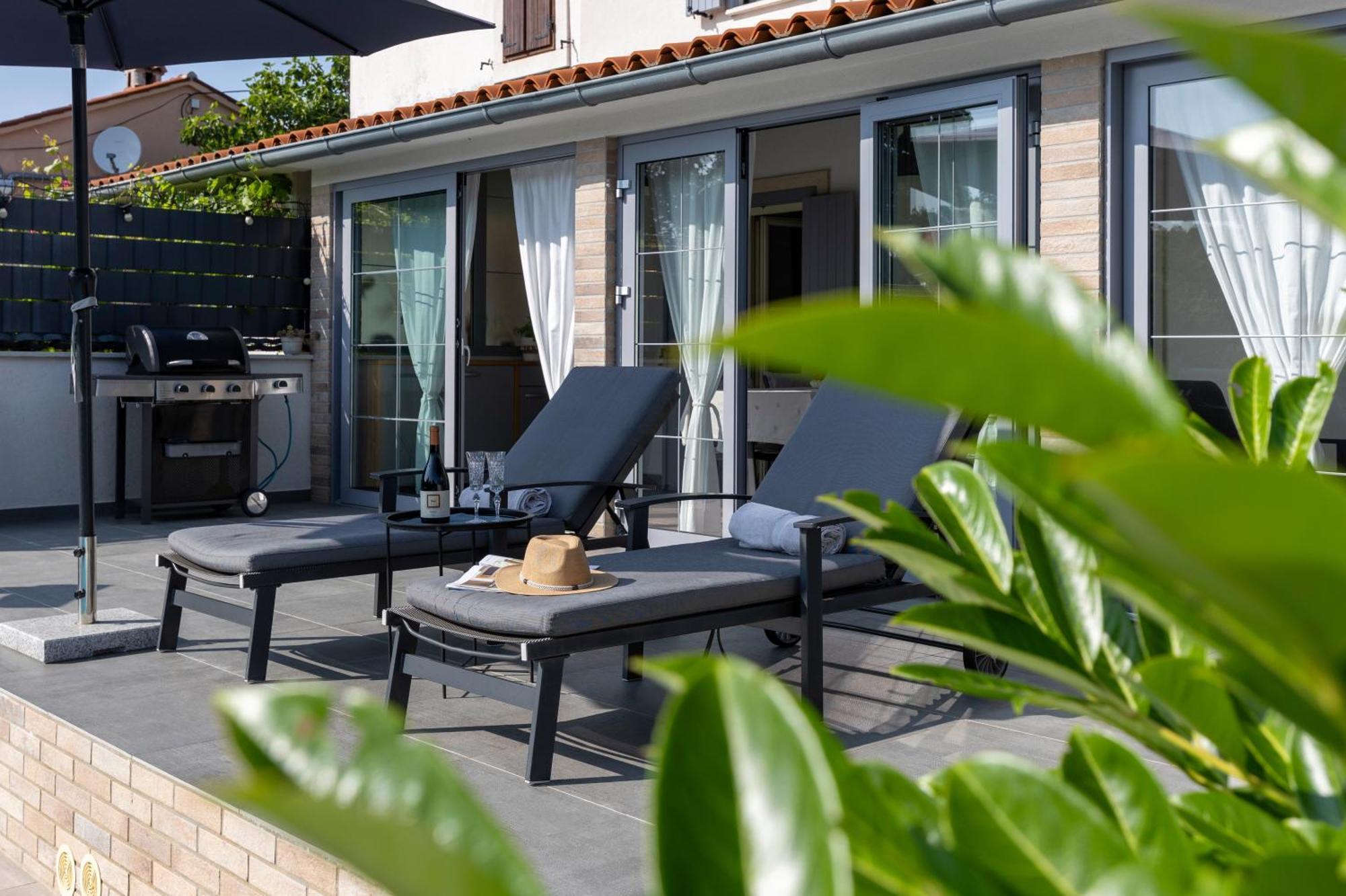 Lulu With Heated Pool, Sauna & Hot Tub Villa Labin (Istria)